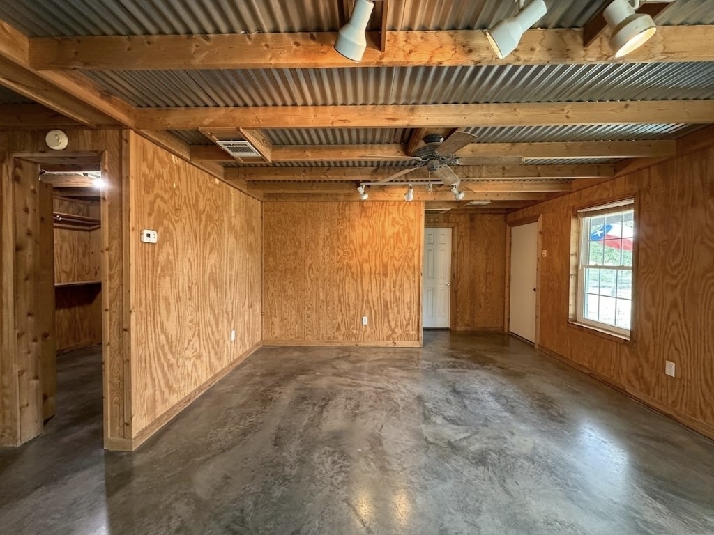14643 County Road 4060 Scurry TX 75158