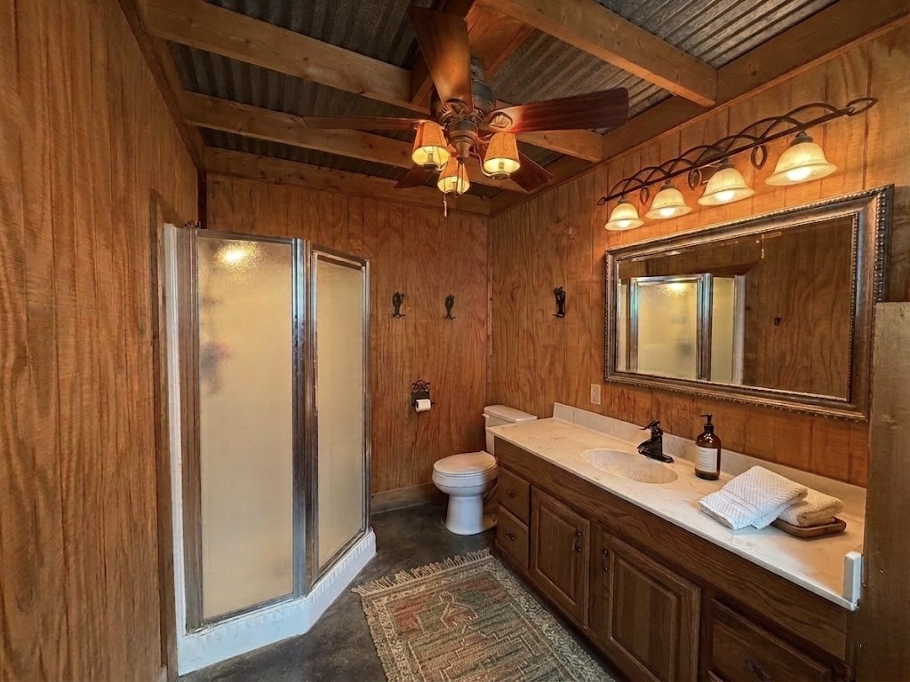 14643 County Road 4060 Scurry TX 75158
