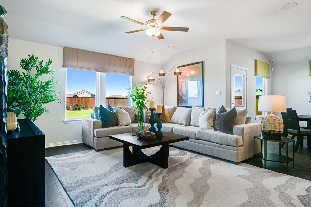 2333 Buffalo Bayou Way Crandall TX 75114