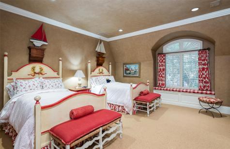 9769 Audubon Place Dallas TX 75220