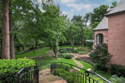 9769 Audubon Place Dallas TX 75220