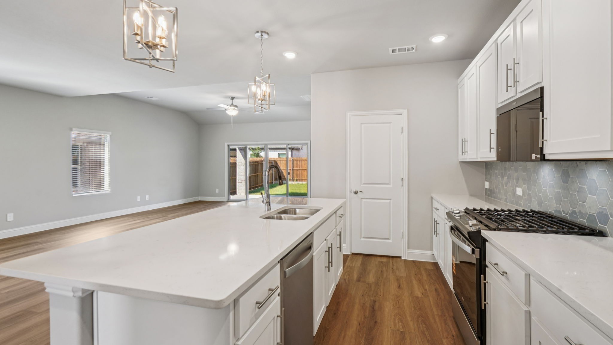 3807 High Valley Drive Princeton TX 75071