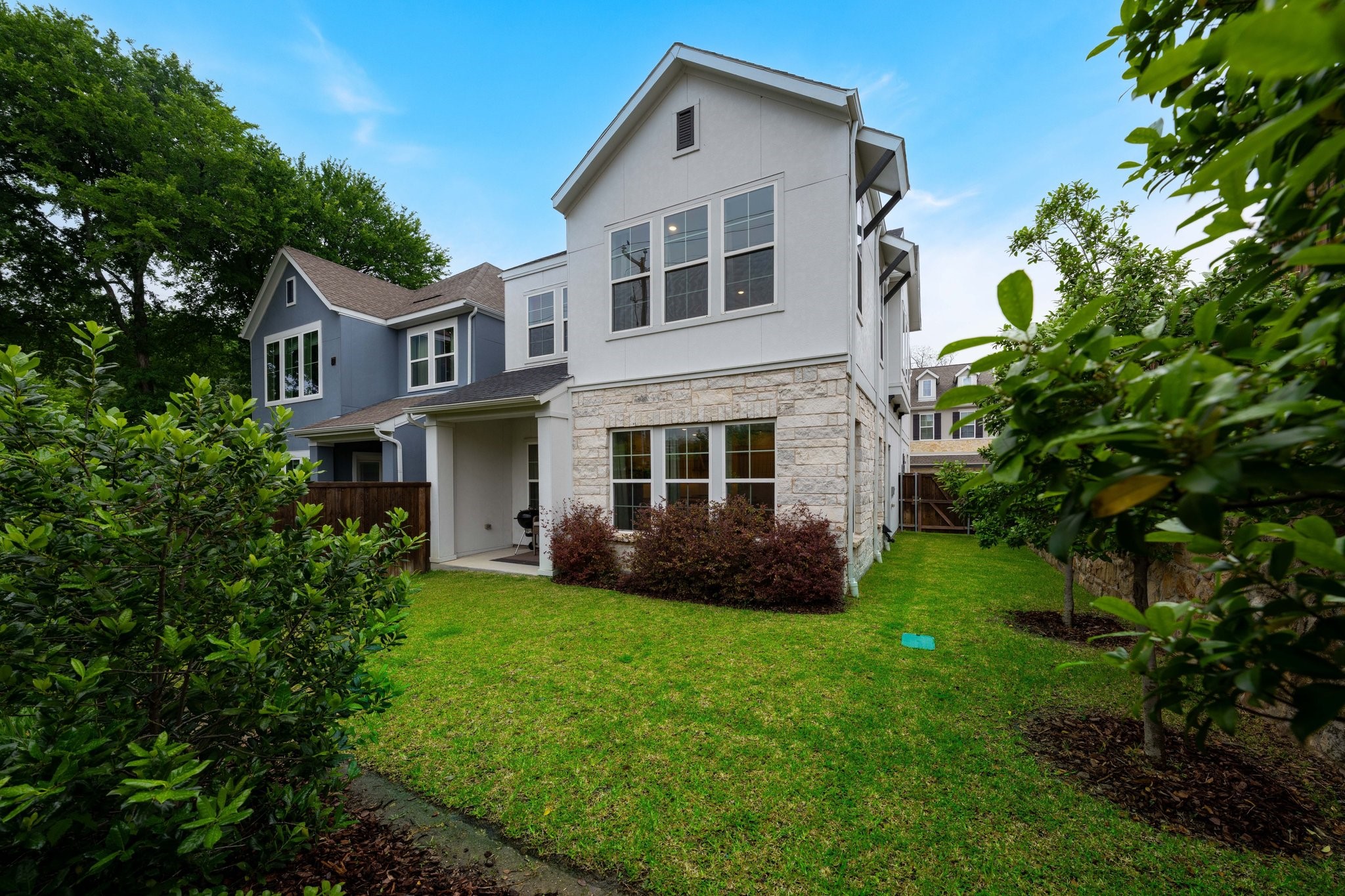 2014 White Grove Drive Dallas TX 75228
