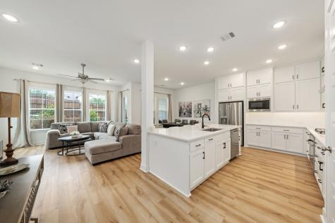 2014 White Grove Drive Dallas TX 75228