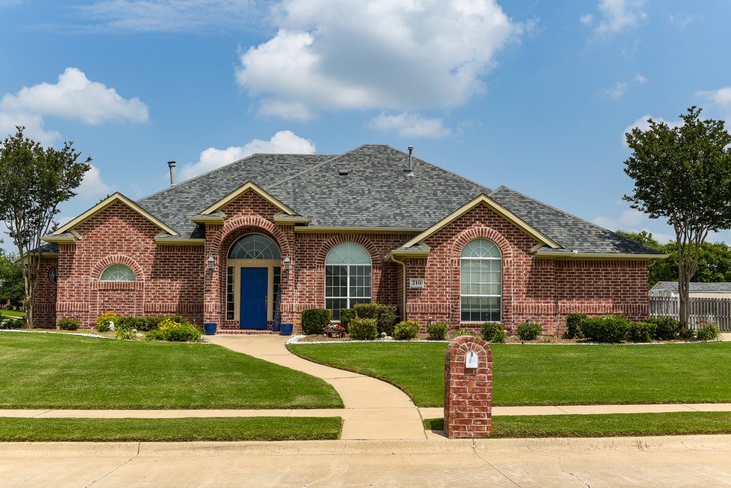 210 Parks Street Midlothian TX 76065