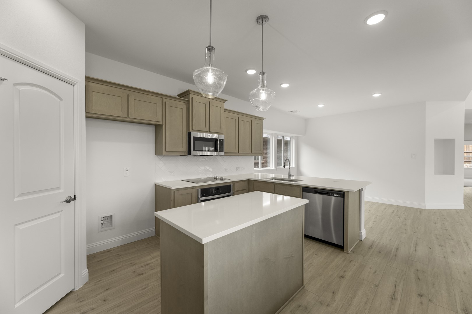 1704 Meadow Crest Drive Aubrey TX 76227