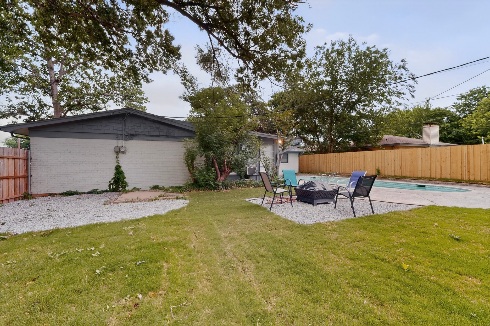 341 Arcadia Street Hurst TX 76053