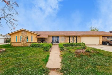 5800 Maryview Terrace Haltom City TX 76117