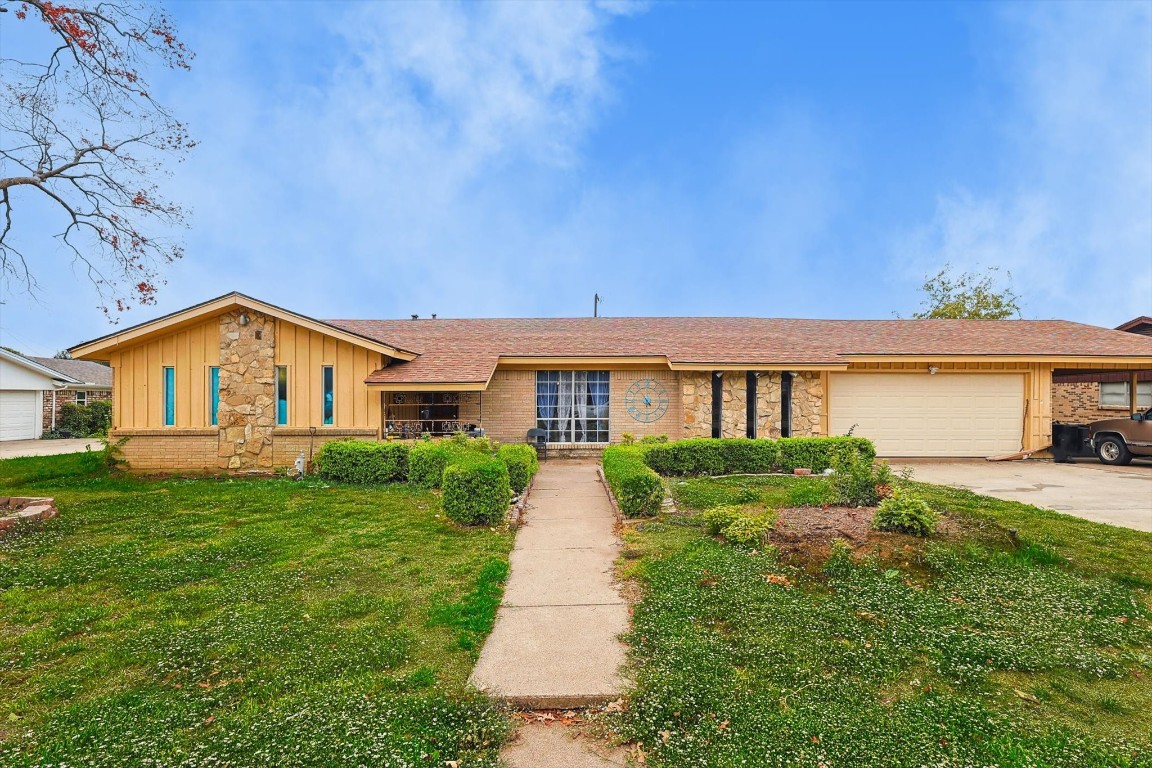 5800 Maryview Terrace Haltom City TX 76117