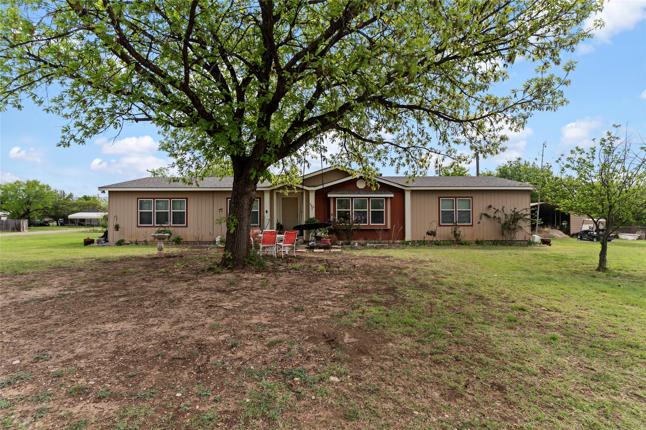 741 Conrad Avenue Albany TX 76430