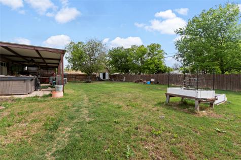 741 Conrad Avenue Albany TX 76430