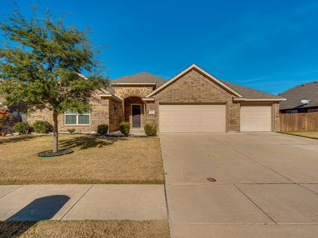 925 Safrano Street Midlothian TX 76065