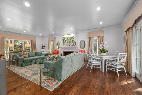 2211 Colonial Parkway Fort Worth TX 76109