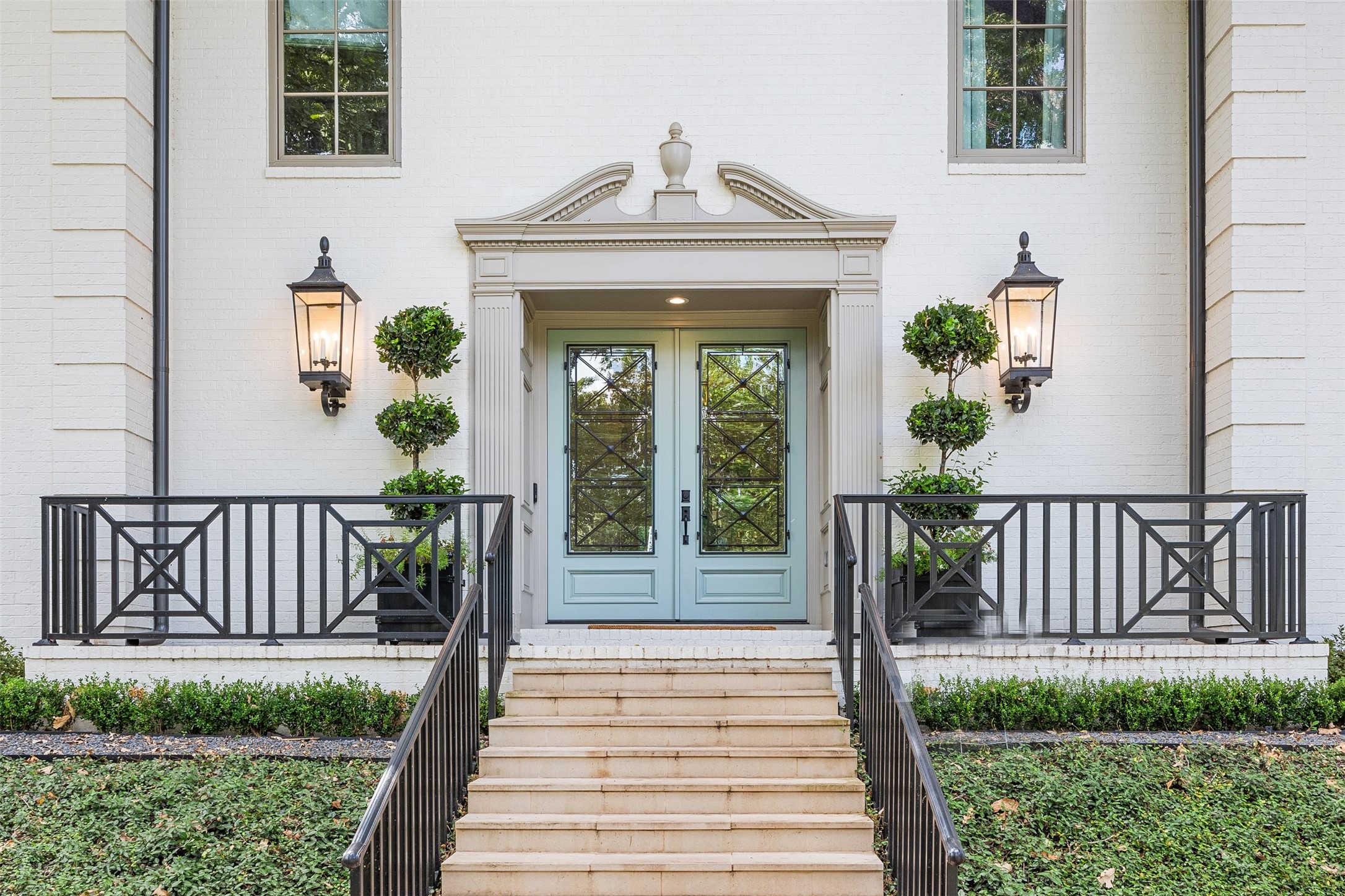2211 Colonial Parkway Fort Worth TX 76109