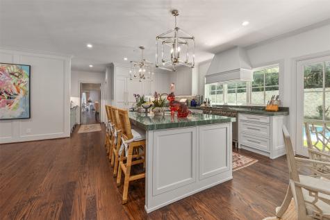 2211 Colonial Parkway Fort Worth TX 76109