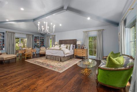 2211 Colonial Parkway Fort Worth TX 76109