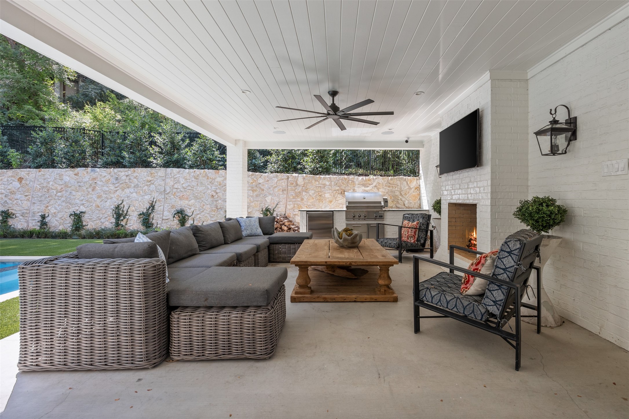 2211 Colonial Parkway Fort Worth TX 76109