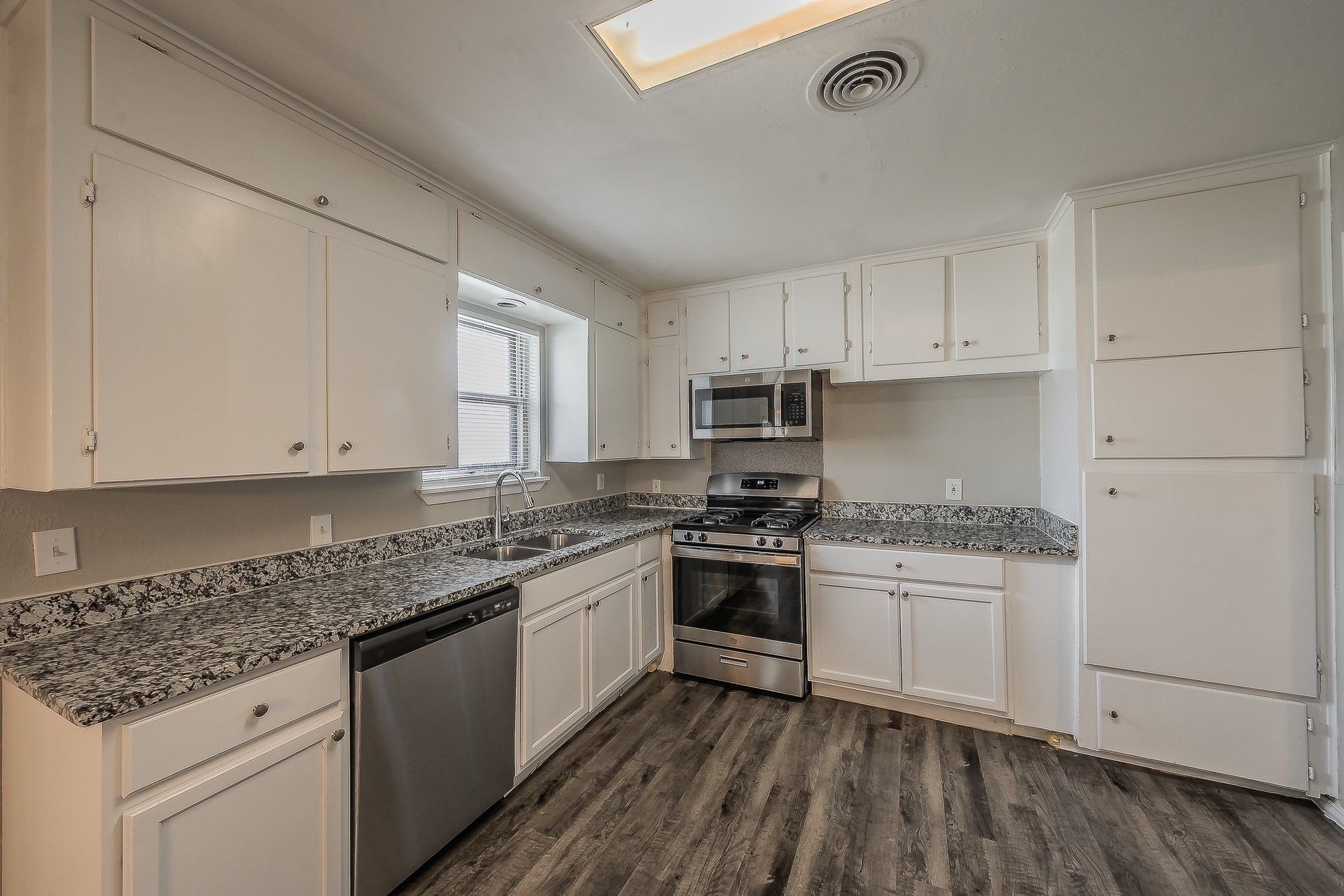 5417 Palmer Drive Haltom City TX 76117