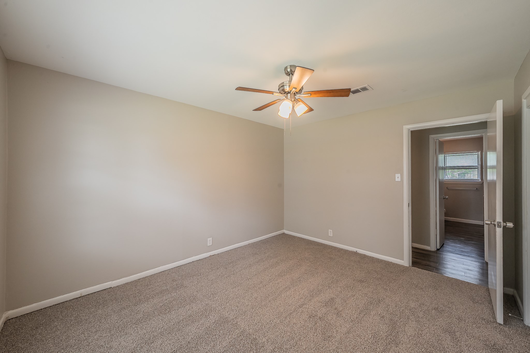 5417 Palmer Drive Haltom City TX 76117