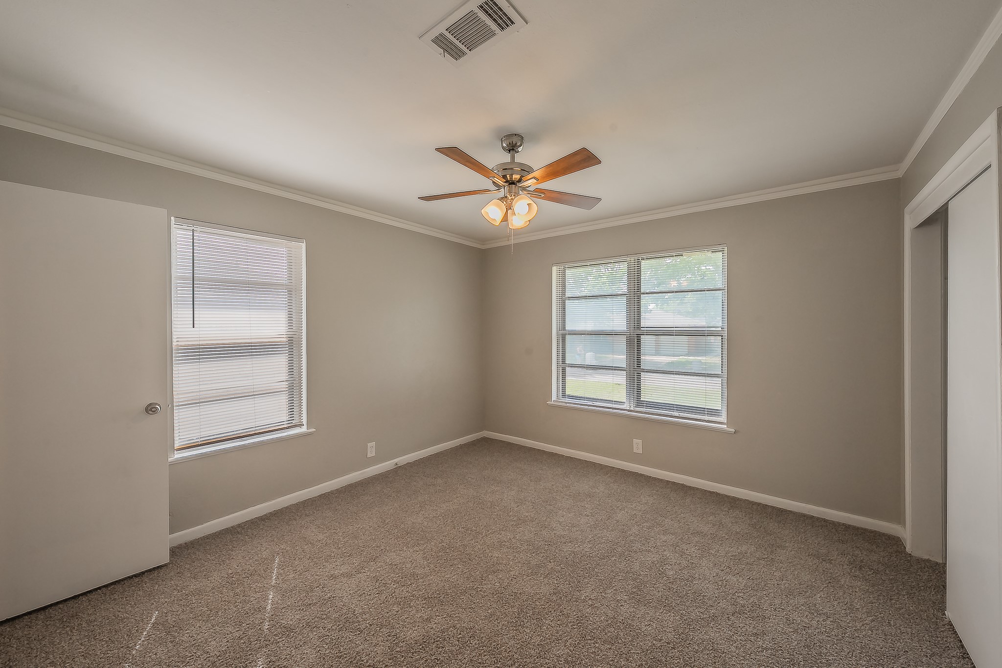 5417 Palmer Drive Haltom City TX 76117