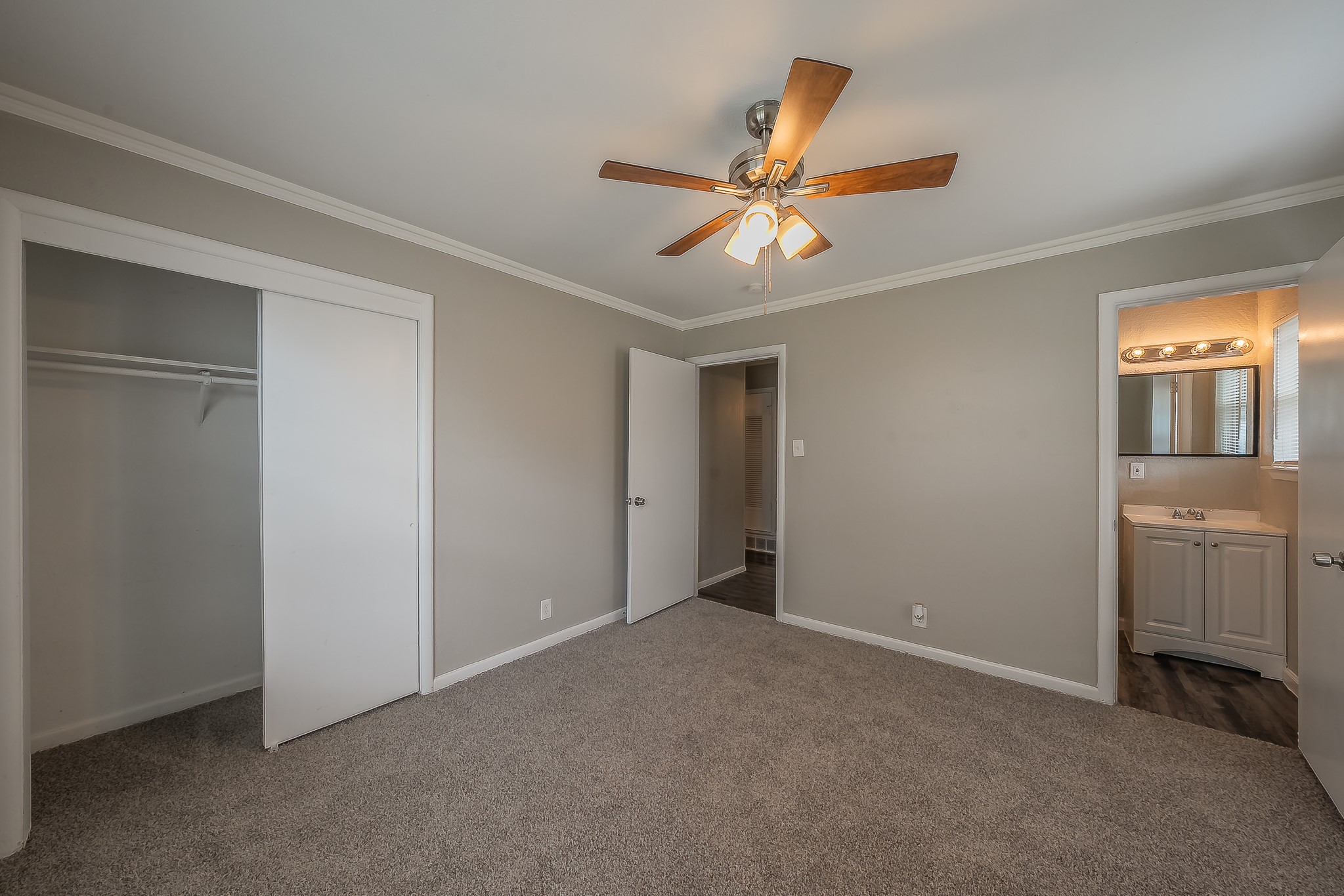 5417 Palmer Drive Haltom City TX 76117