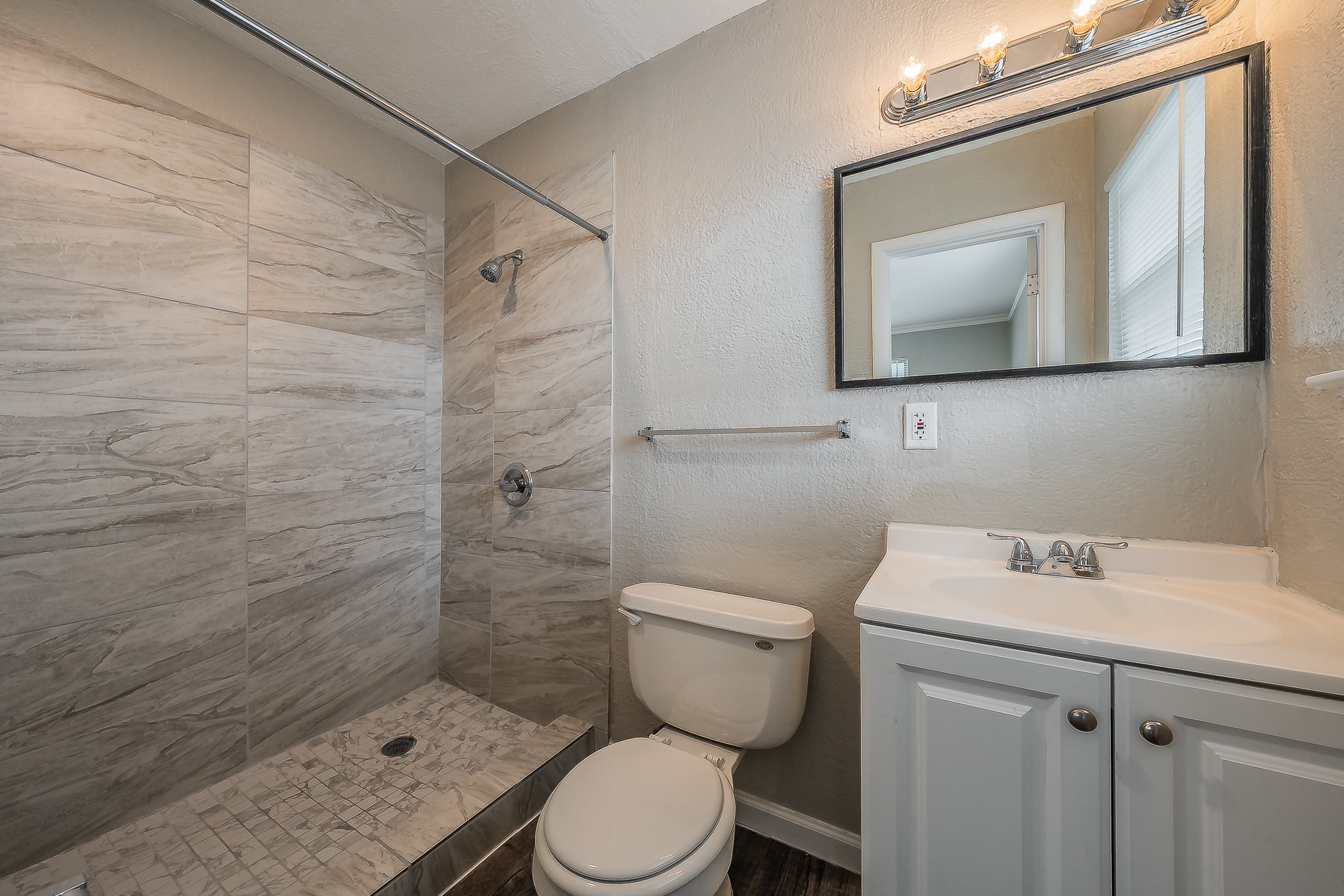 5417 Palmer Drive Haltom City TX 76117