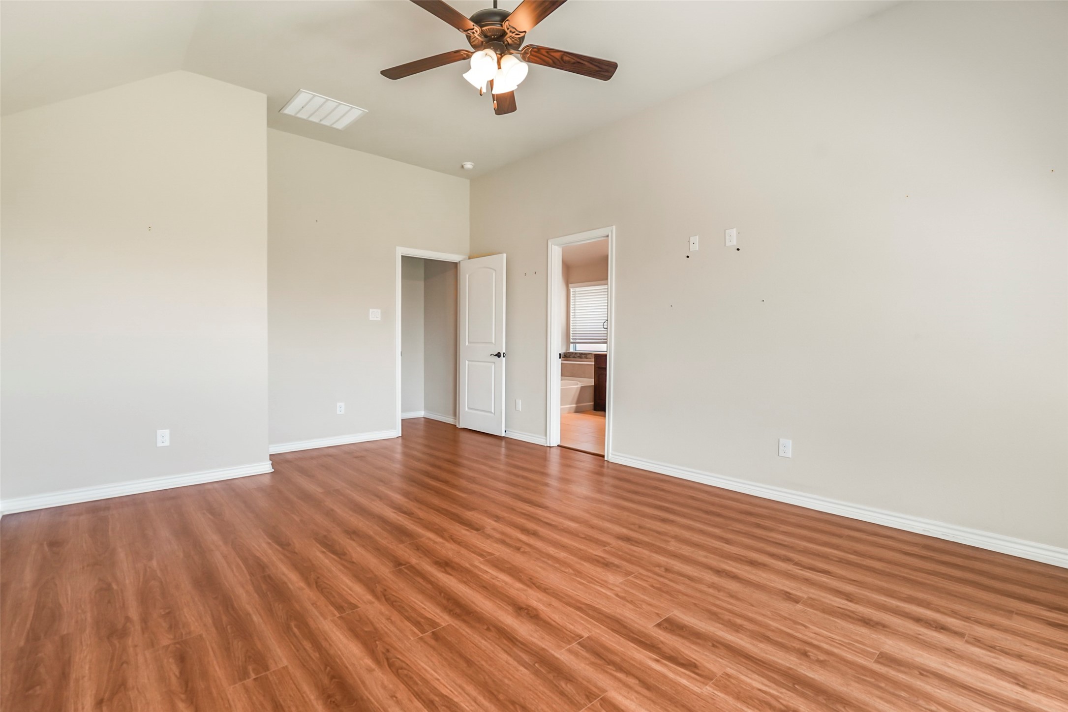 253 Cattlemans Trail Saginaw TX 76131