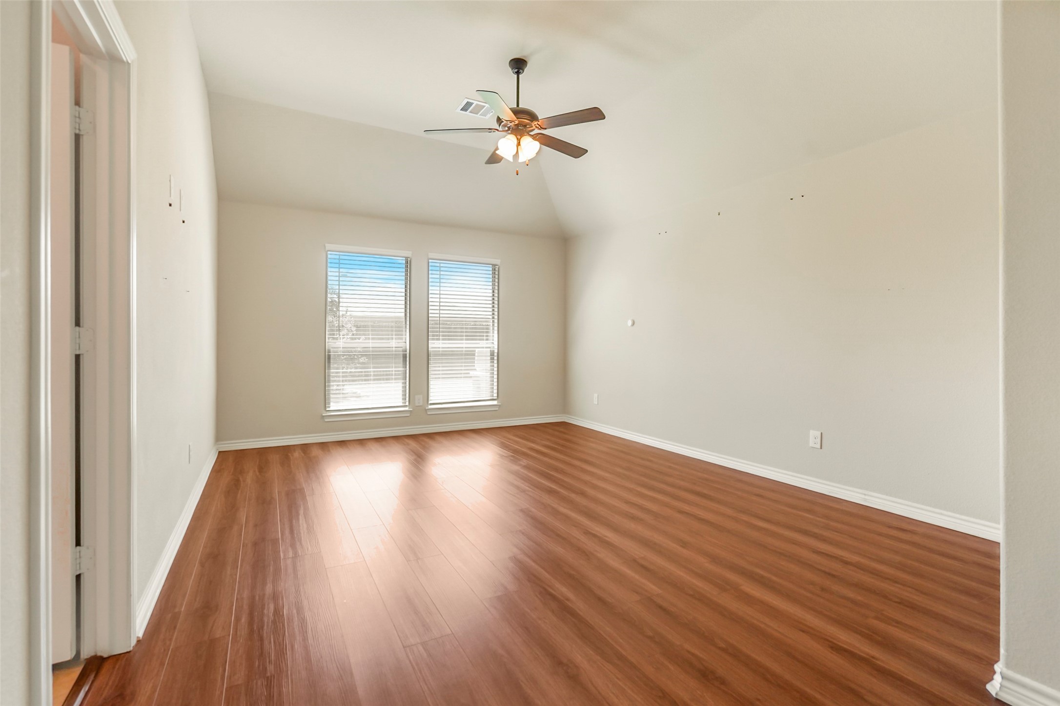 253 Cattlemans Trail Saginaw TX 76131
