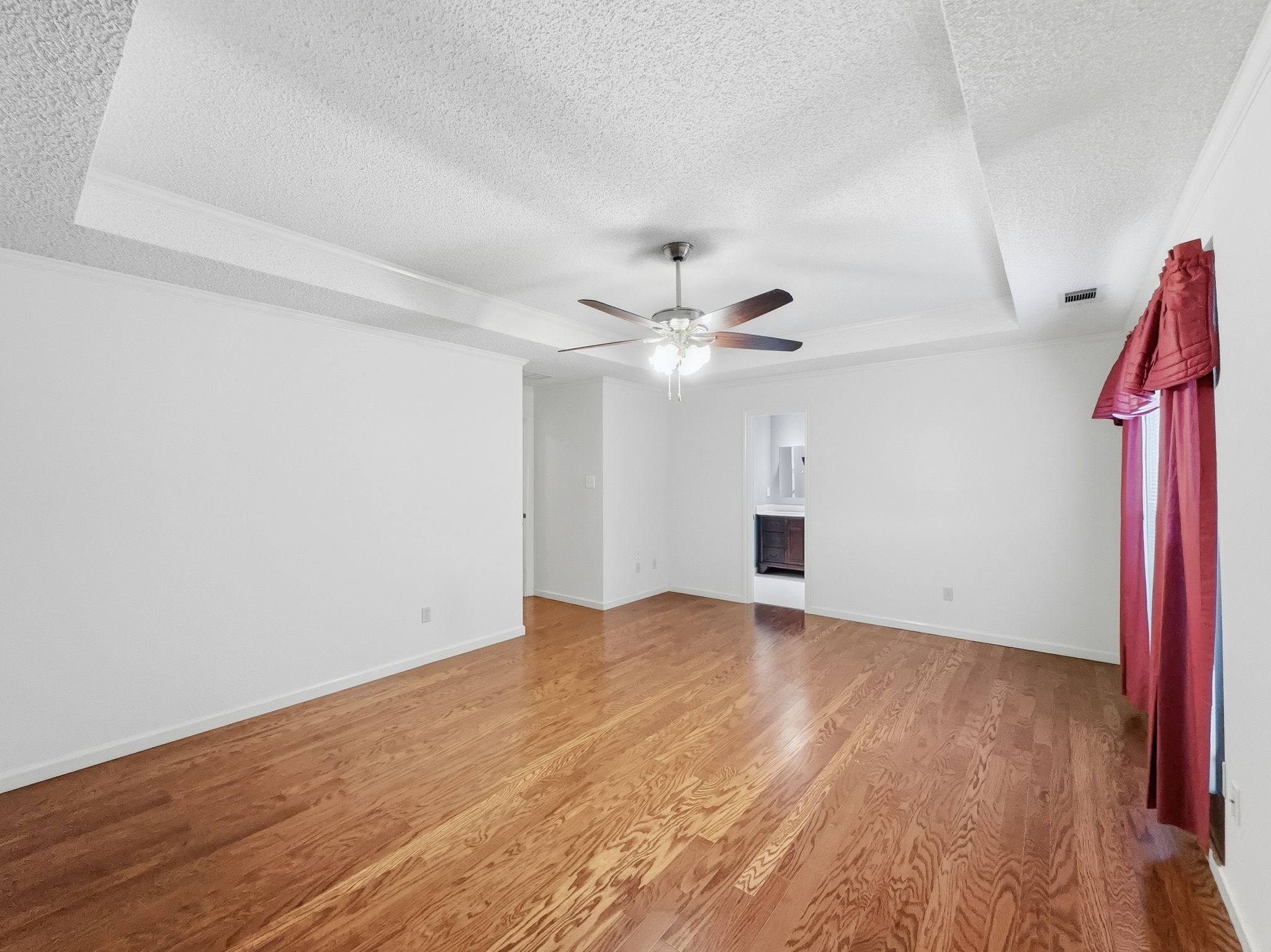 302 Apollo Road Garland TX 75040