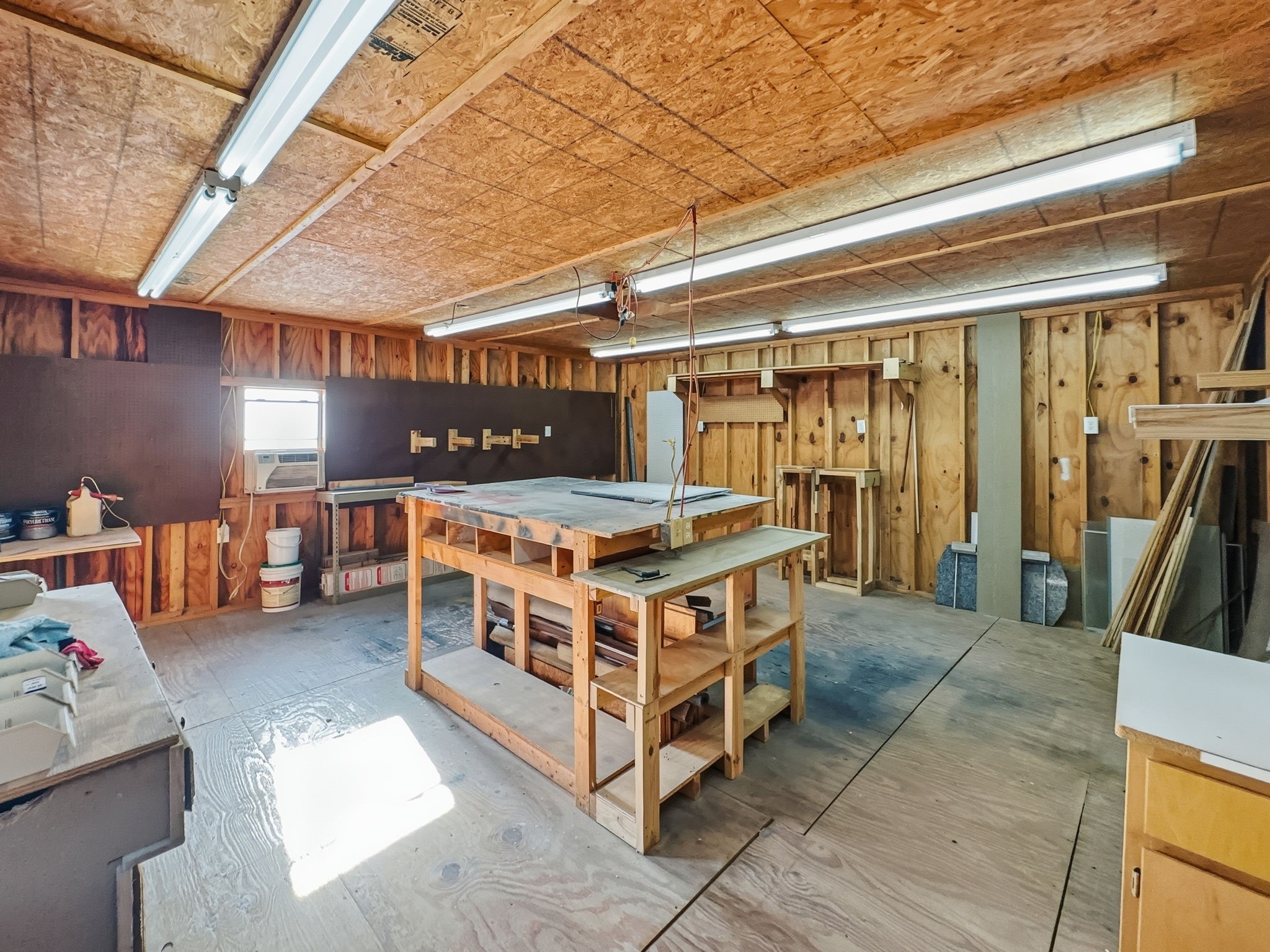 302 Apollo Road Garland TX 75040