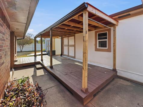 302 Apollo Road Garland TX 75040