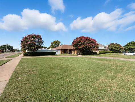 302 Apollo Road Garland TX 75040