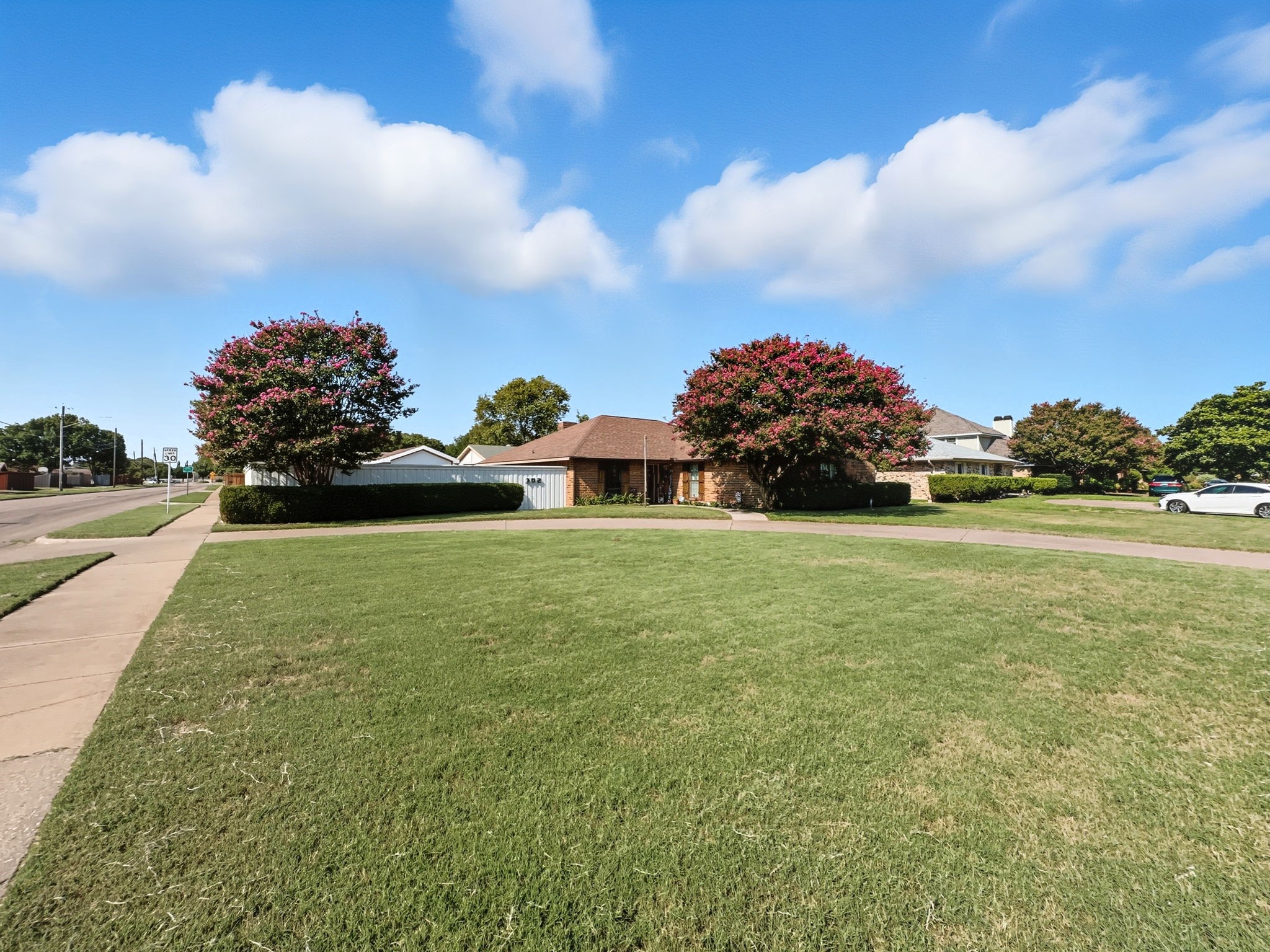 302 Apollo Road Garland TX 75040