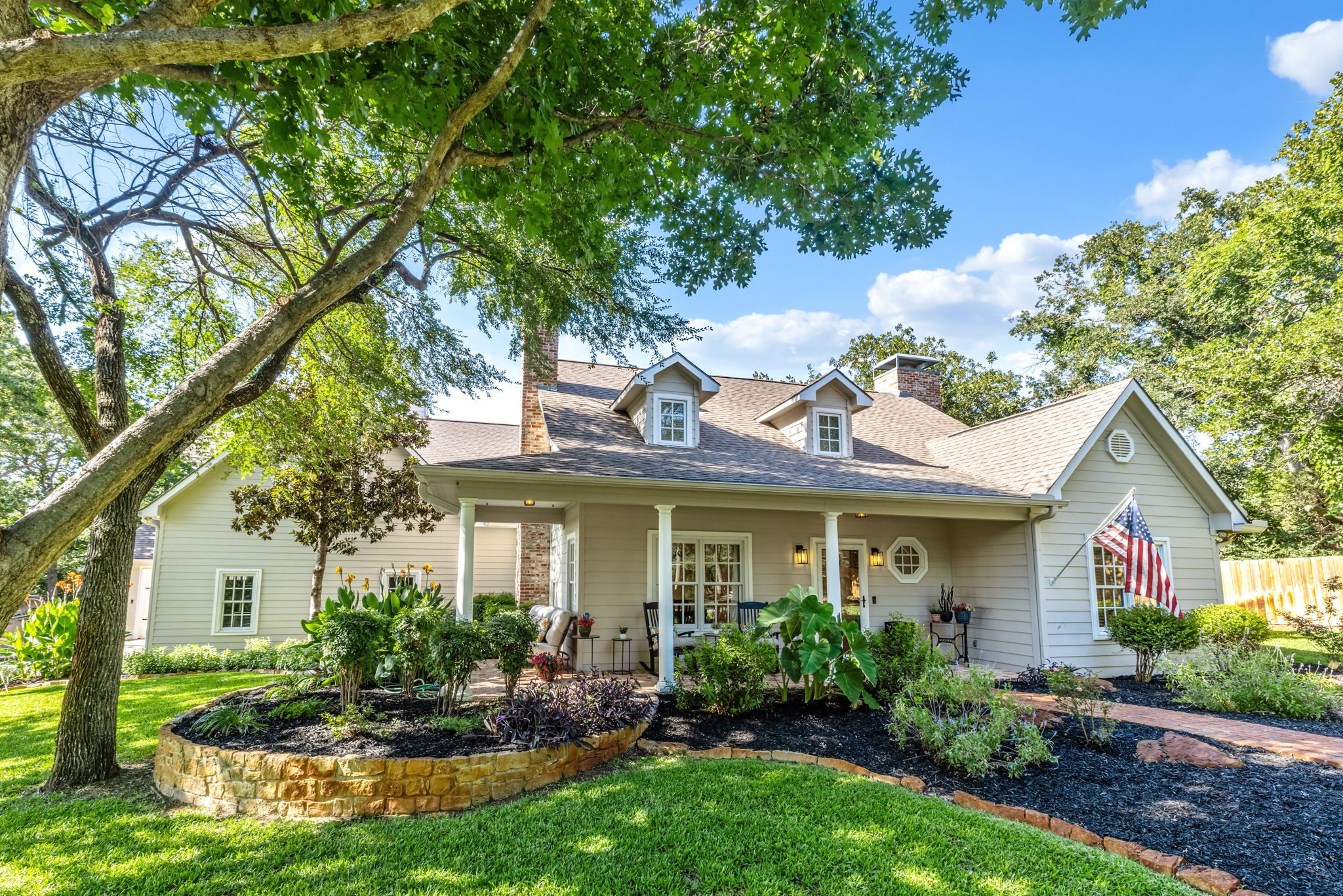 1020 Oak View Drive Oak Point TX 75068