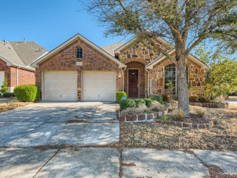7052 Northstar Drive Grand Prairie TX 75054