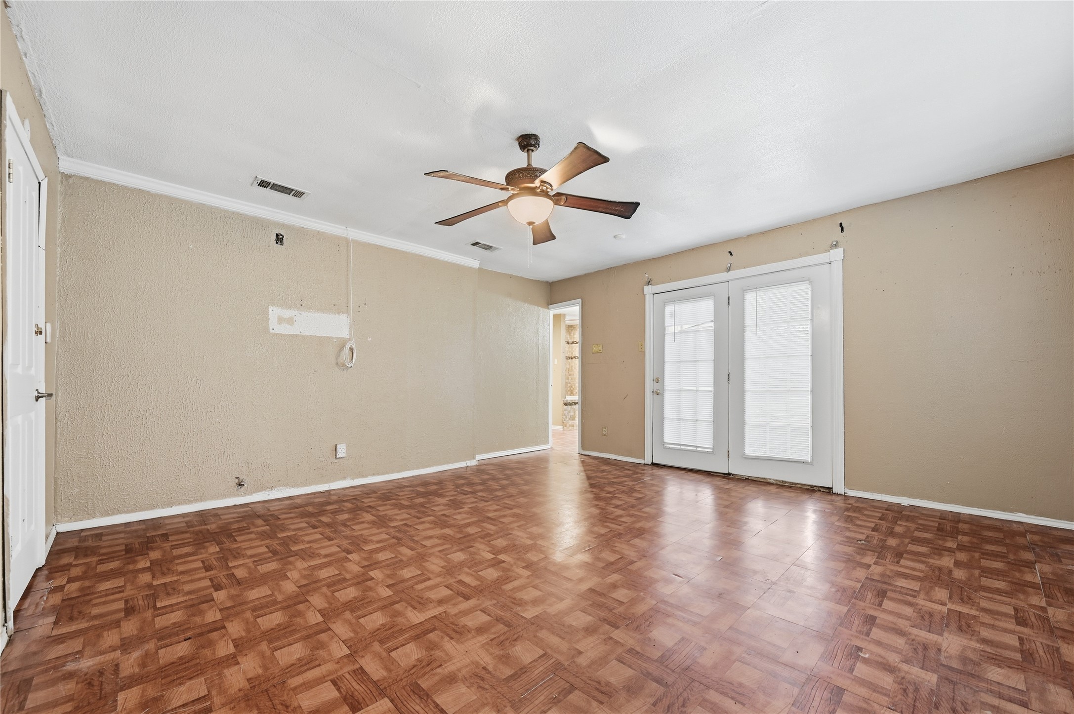 414 Thomas Street Terrell TX 75160