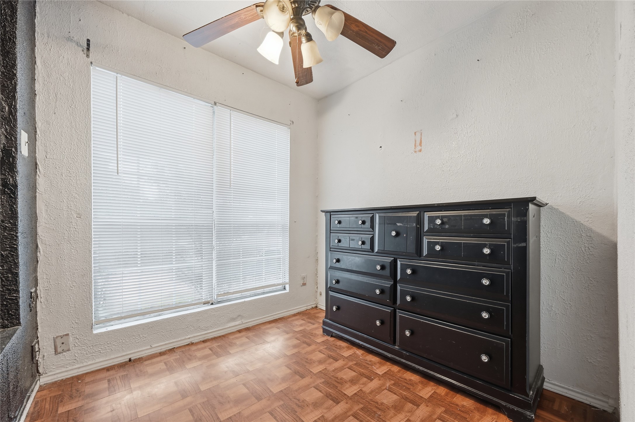 414 Thomas Street Terrell TX 75160