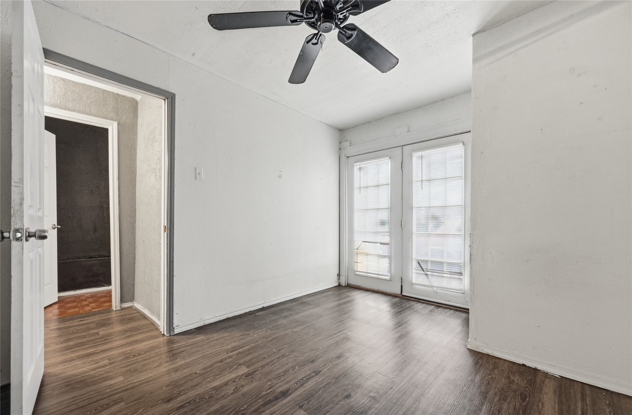 414 Thomas Street Terrell TX 75160