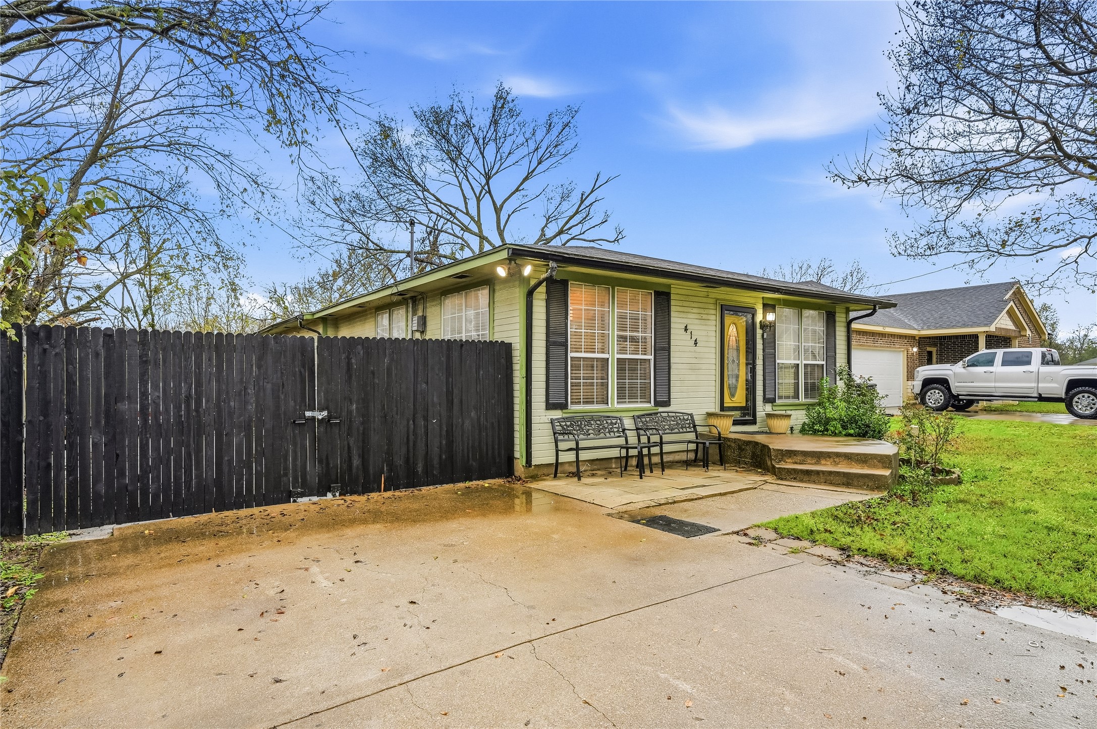 414 Thomas Street Terrell TX 75160