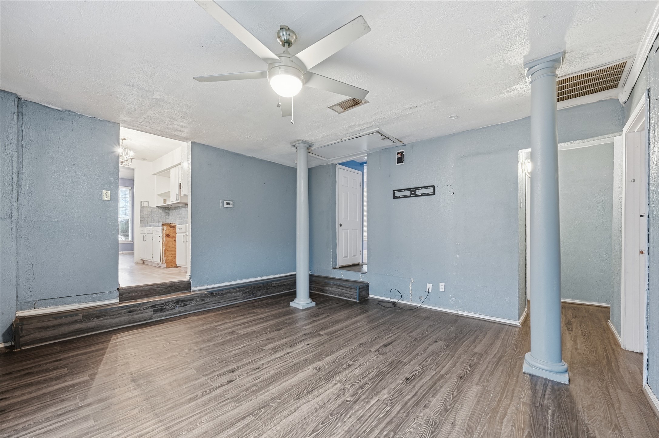 414 Thomas Street Terrell TX 75160