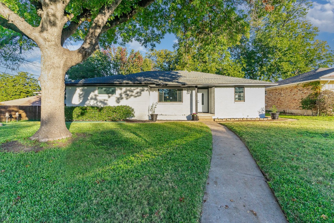 5614 Trailwood Drive Dallas TX 75241