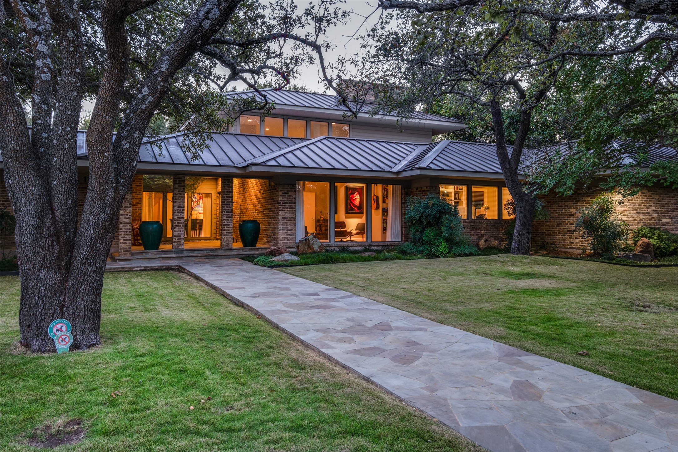 11701 Pine Forest Drive Dallas TX 75230