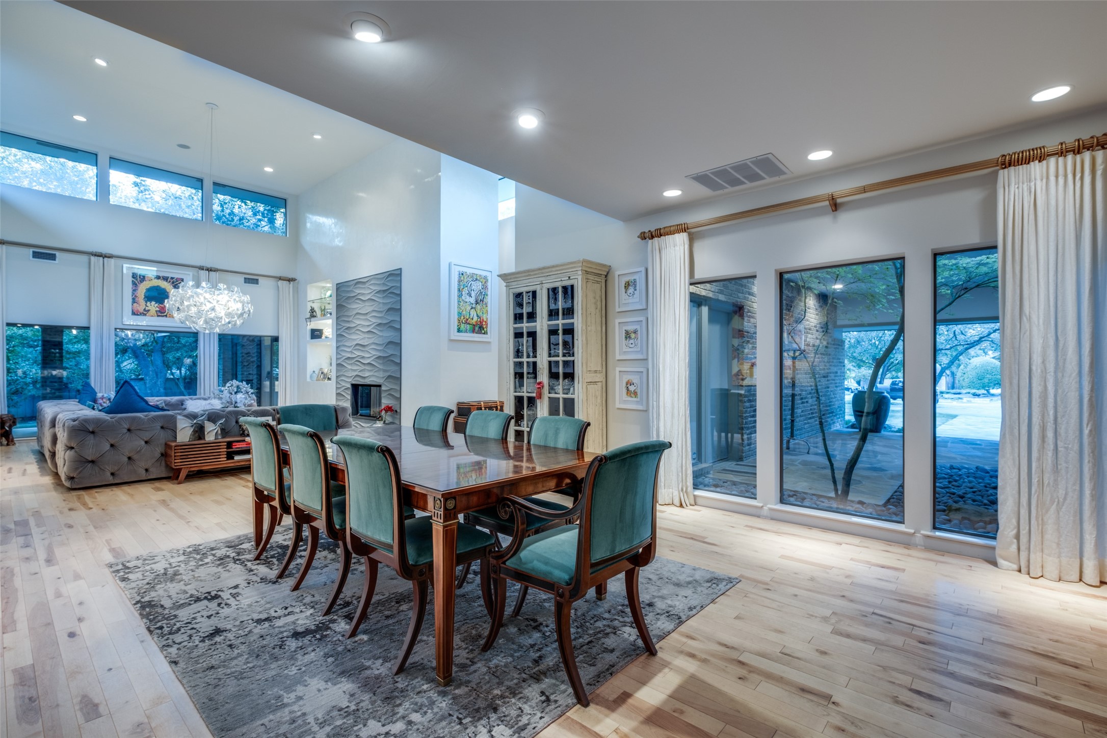 11701 Pine Forest Drive Dallas TX 75230