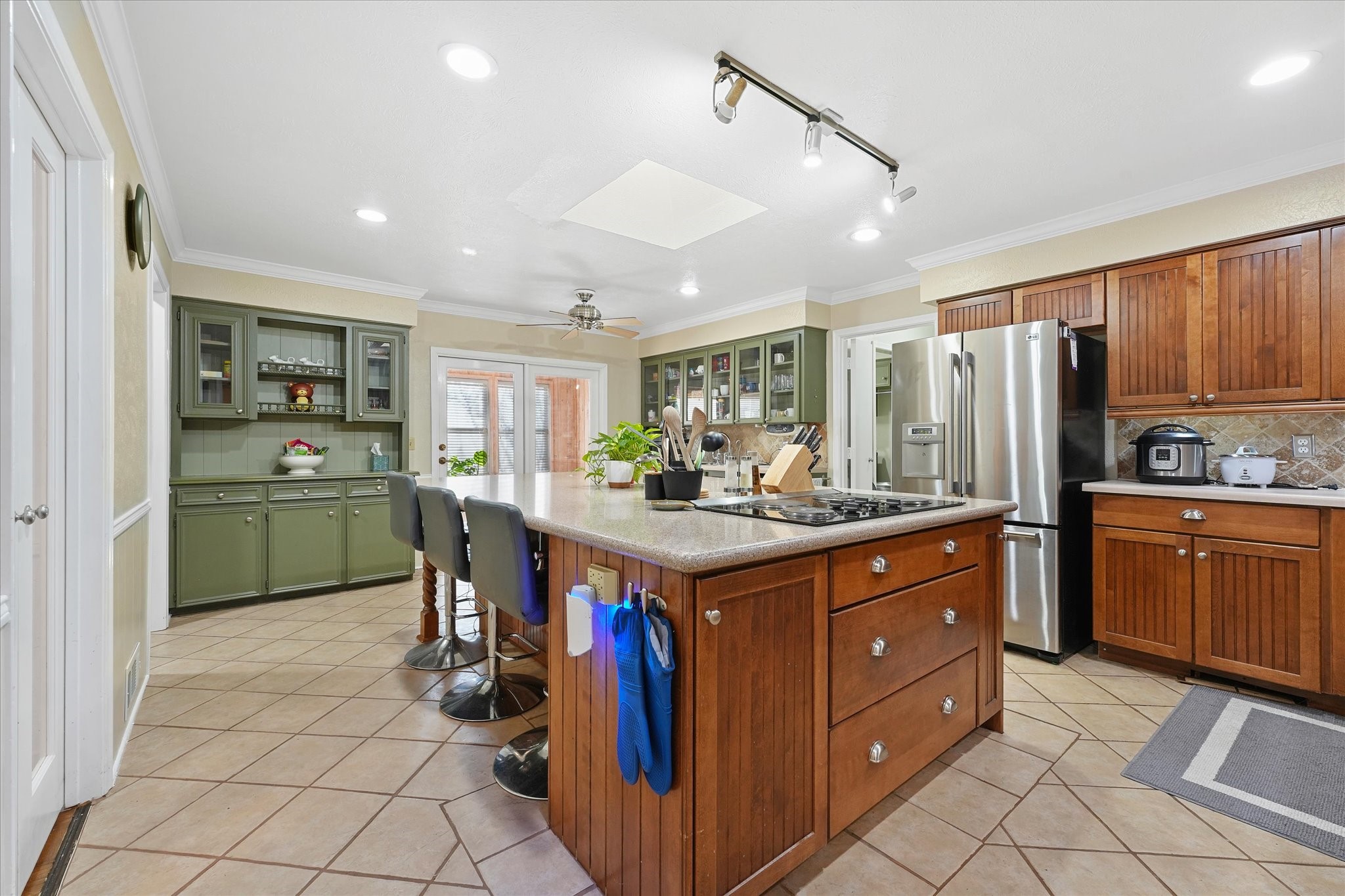 1505 Surrey Court Garland TX 75043