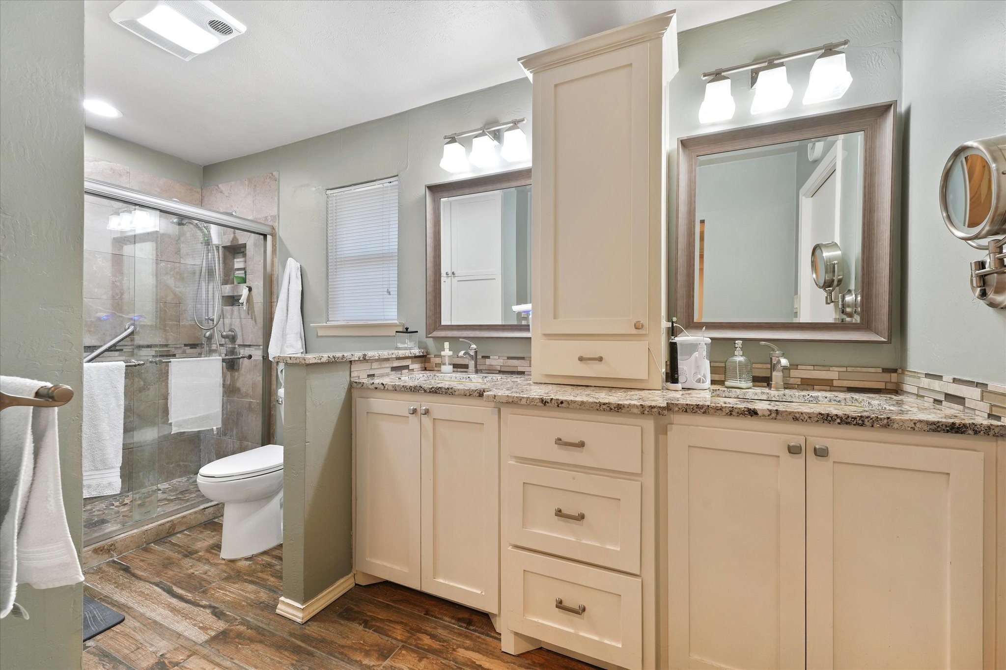 1505 Surrey Court Garland TX 75043