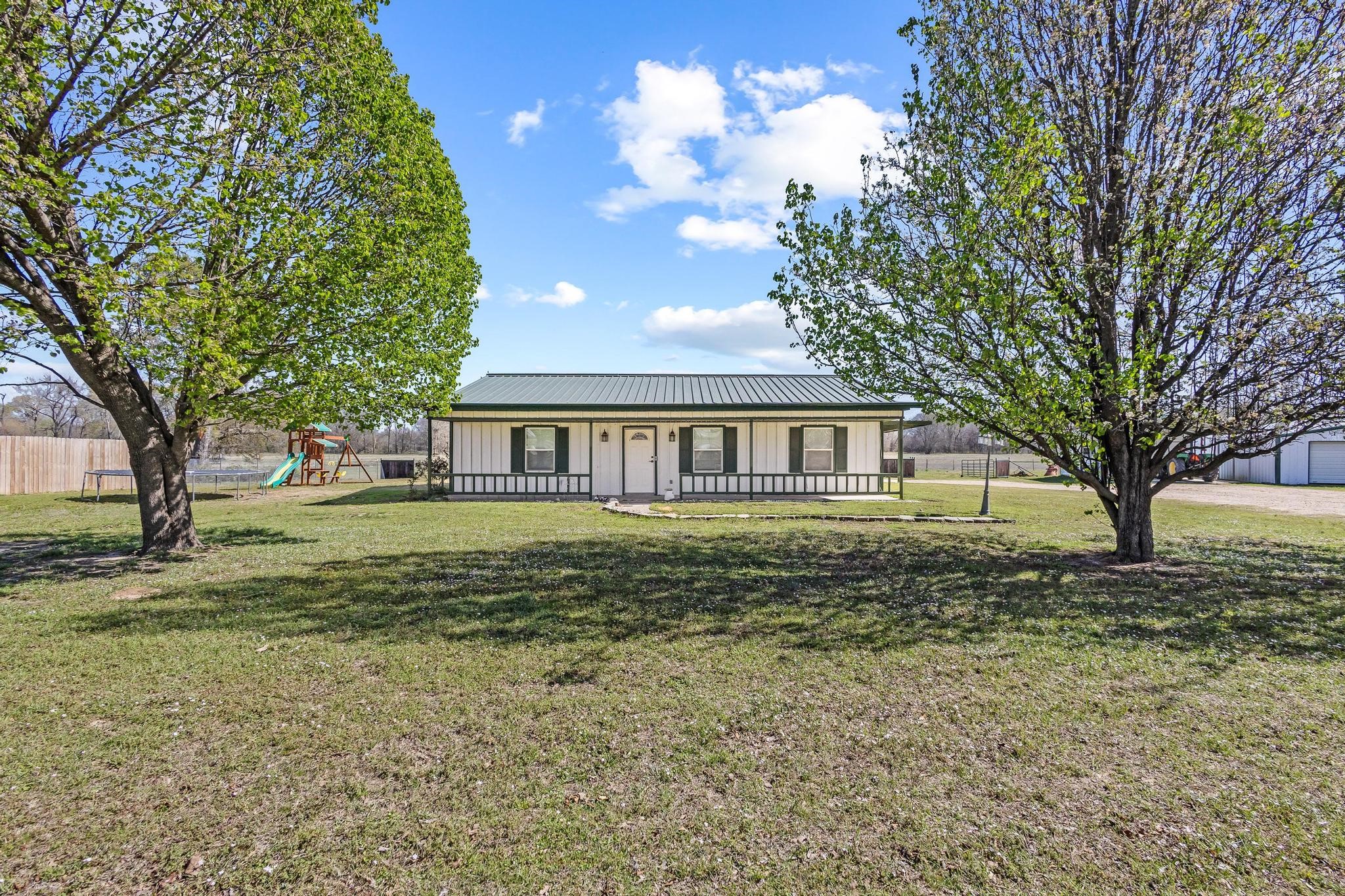 521 County Road 15100 Blossom TX 75416