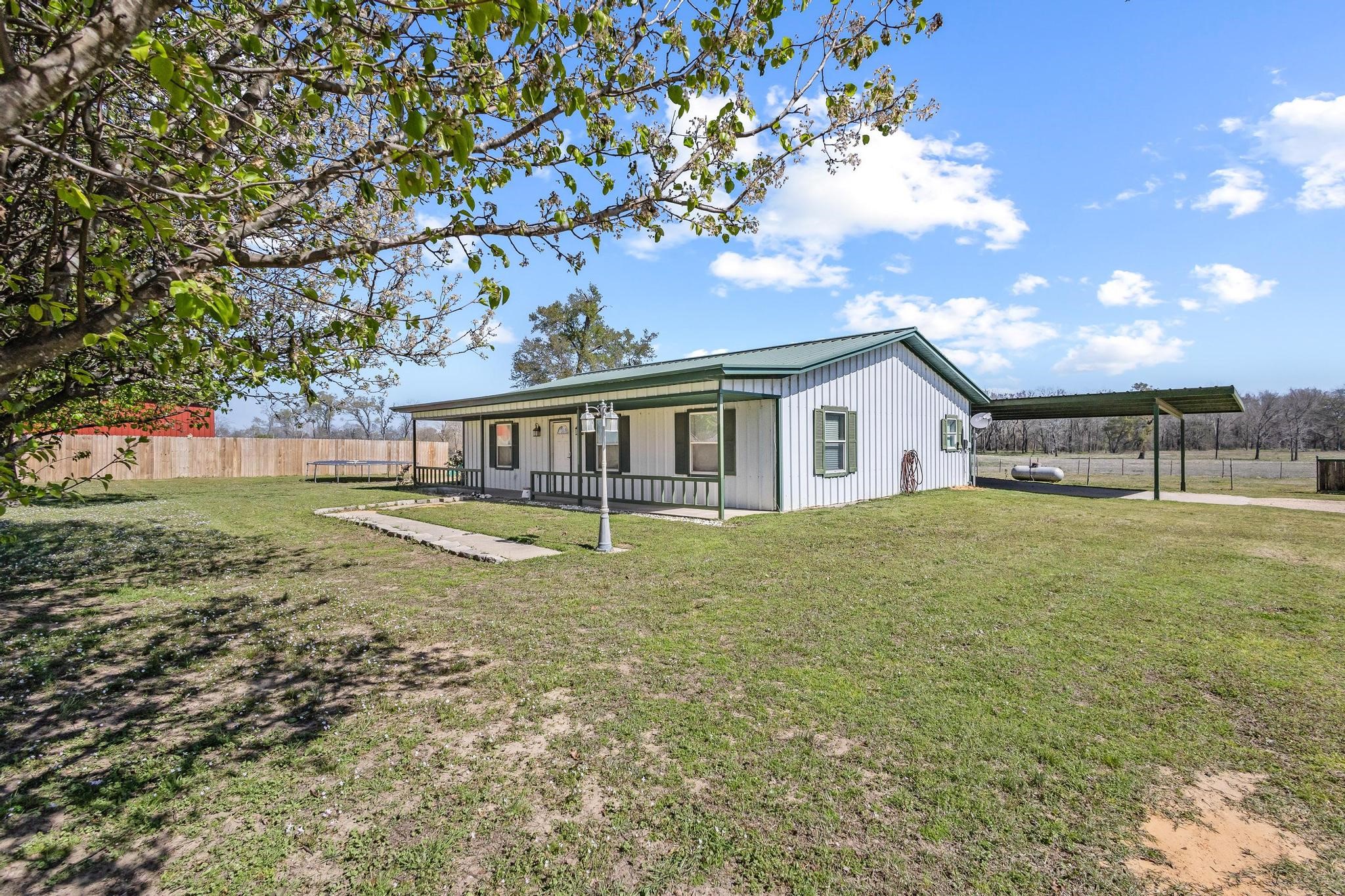 521 County Road 15100 Blossom TX 75416