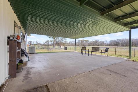 521 County Road 15100 Blossom TX 75416