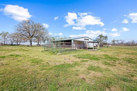521 County Road 15100 Blossom TX 75416