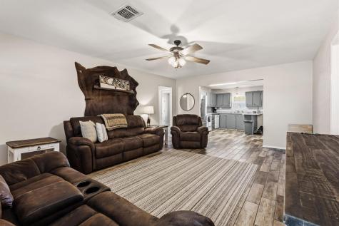 521 County Road 15100 Blossom TX 75416